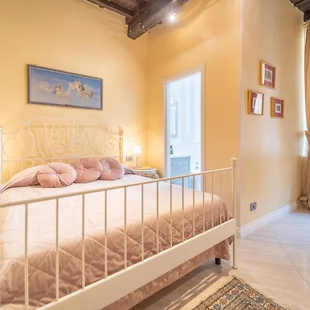 Secret Luxury Retreat In The Heart Of The Ghetto By Houseeds *