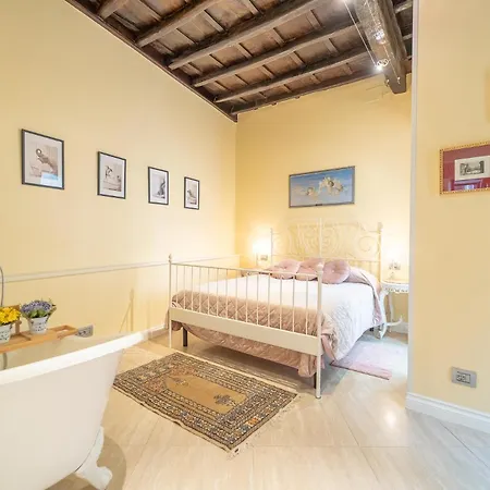 Apartment Secret Luxury Retreat In The Heart Of The Ghetto By Houseeds